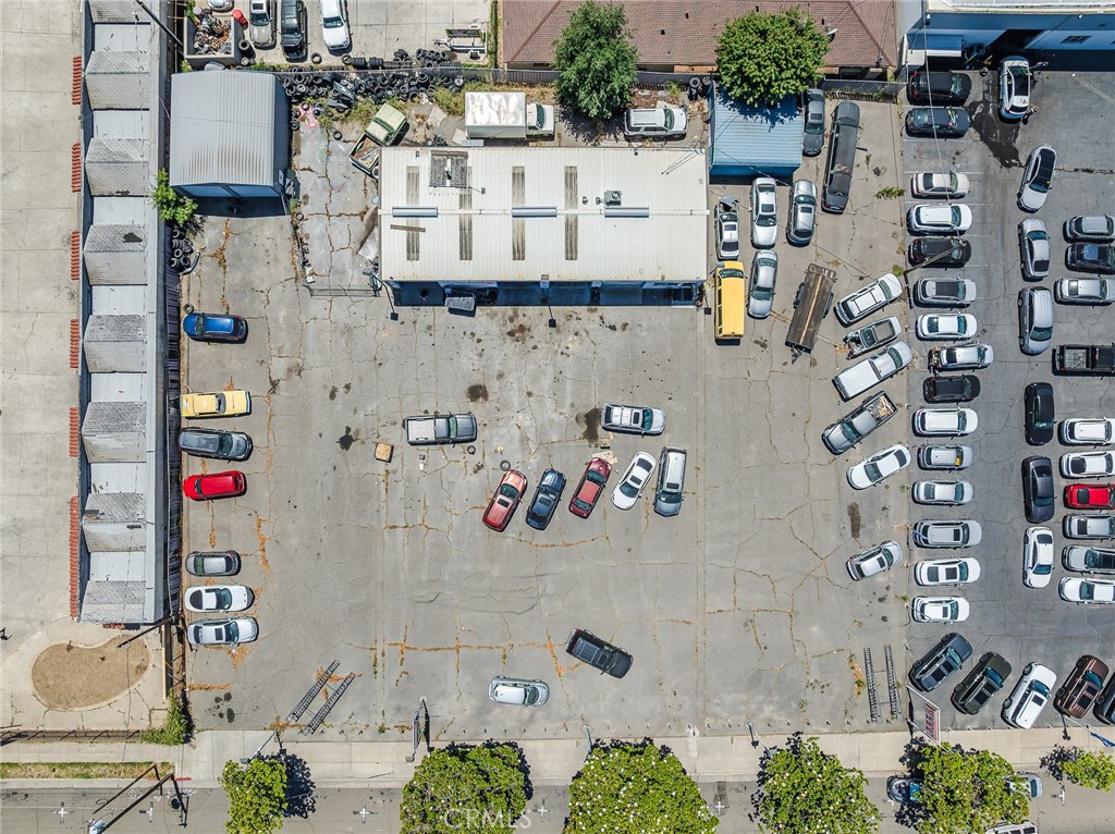 1450 W Main, Merced, CA 95340