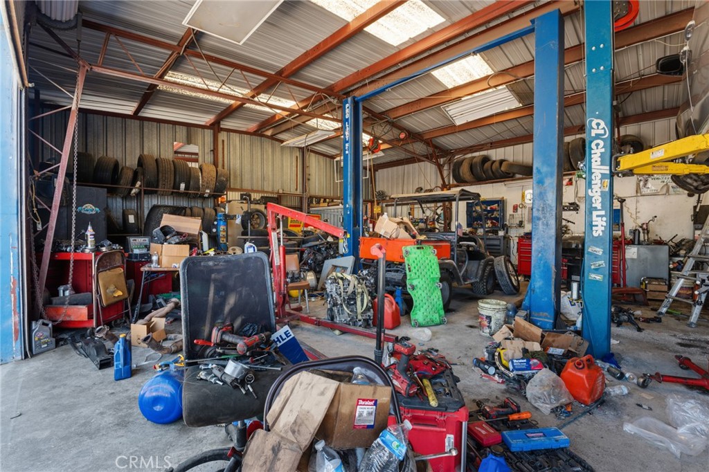 1450 W Main, Merced, CA 95340