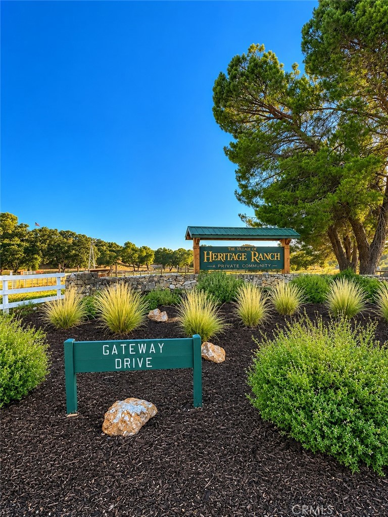 2296 Big Bear Ln, Paso Robles, CA 93446