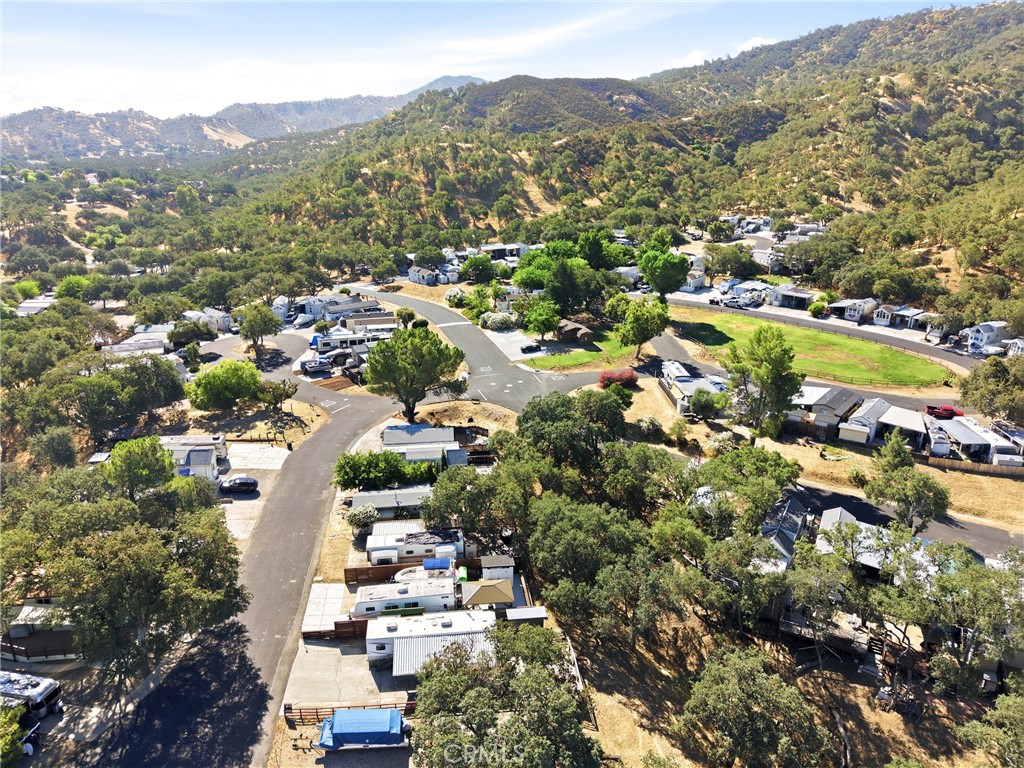 2296 Big Bear Ln, Paso Robles, CA 93446