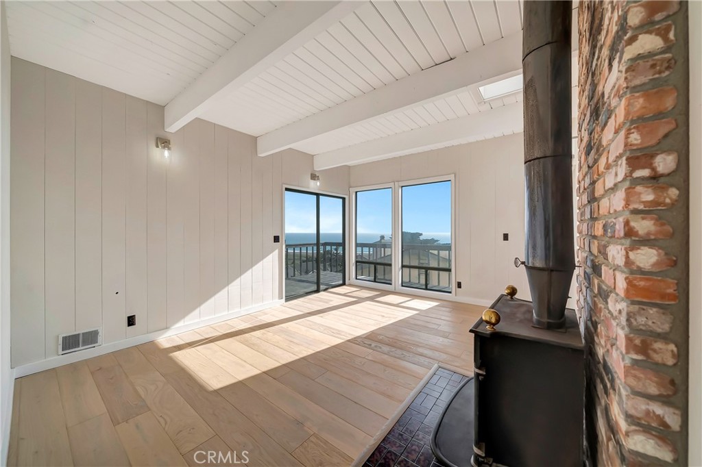 470 Wellington, Cambria, CA 93428