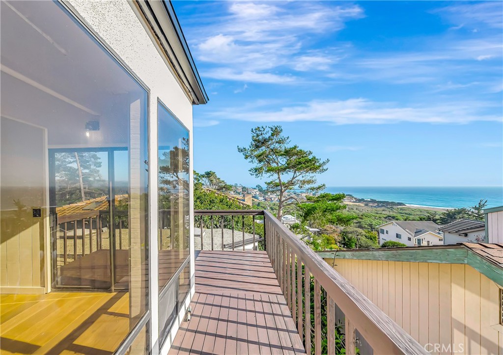 470 Wellington, Cambria, CA 93428