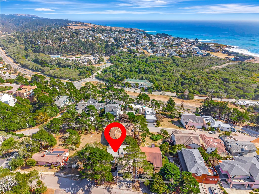 470 Wellington, Cambria, CA 93428