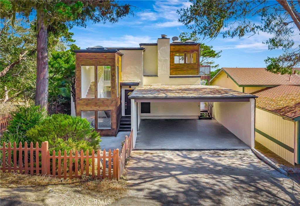 470 Wellington, Cambria, CA 93428