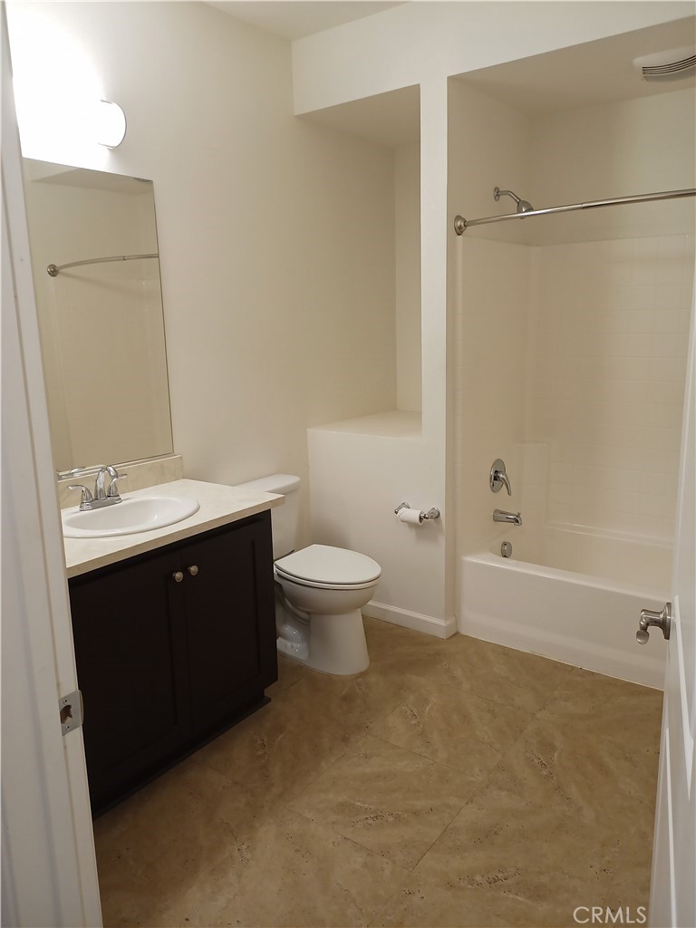 140 Ivy Ave #A4, Patterson, CA 95363