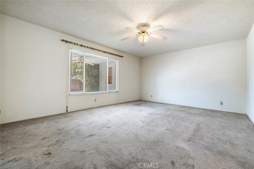 719 E Wrenwood, Fresno, CA 93710