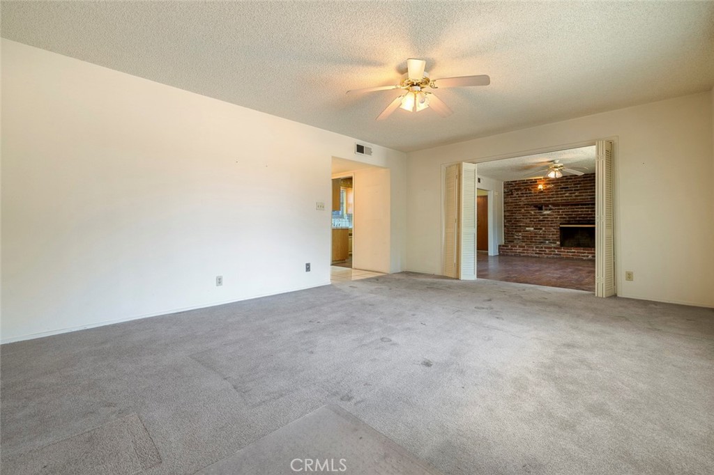 719 E Wrenwood, Fresno, CA 93710