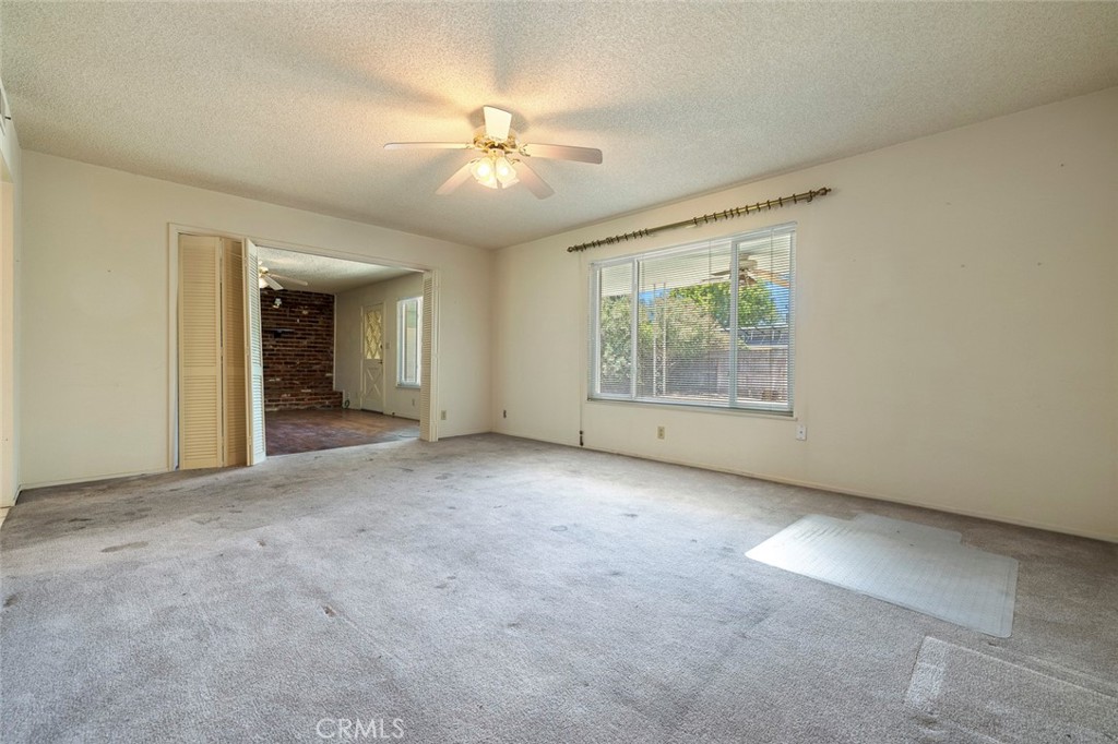 719 E Wrenwood, Fresno, CA 93710