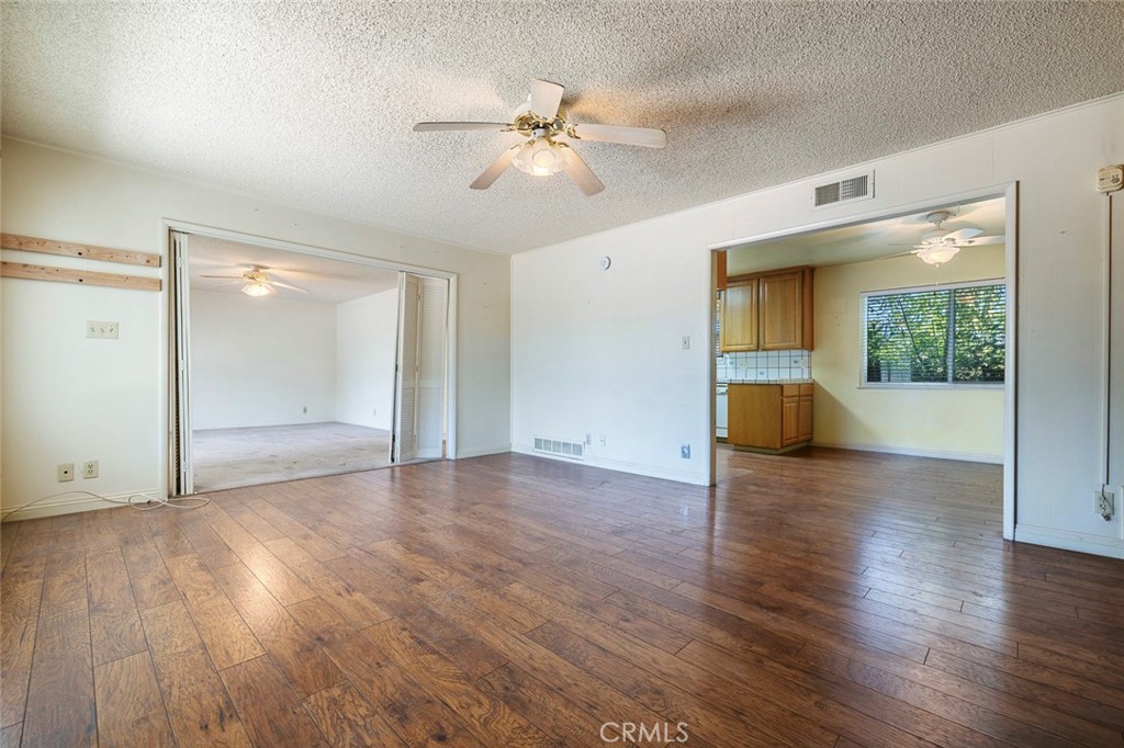 719 E Wrenwood, Fresno, CA 93710