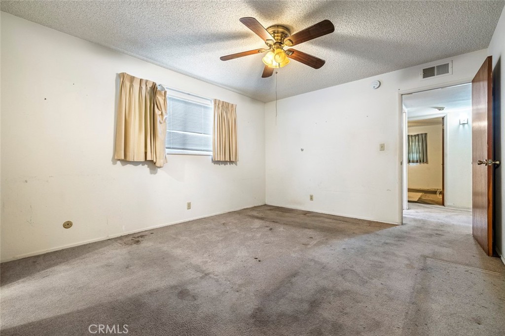 719 E Wrenwood, Fresno, CA 93710