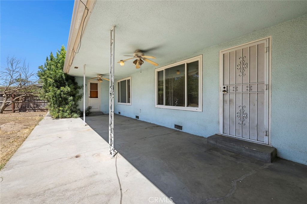 719 E Wrenwood, Fresno, CA 93710