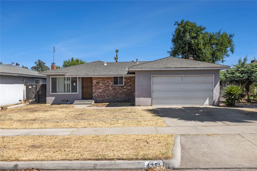 4351 E Holland, Fresno, CA 93726
