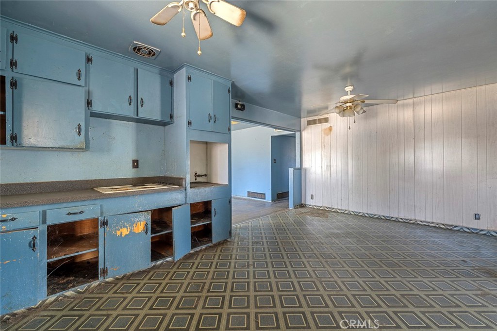4351 E Holland, Fresno, CA 93726