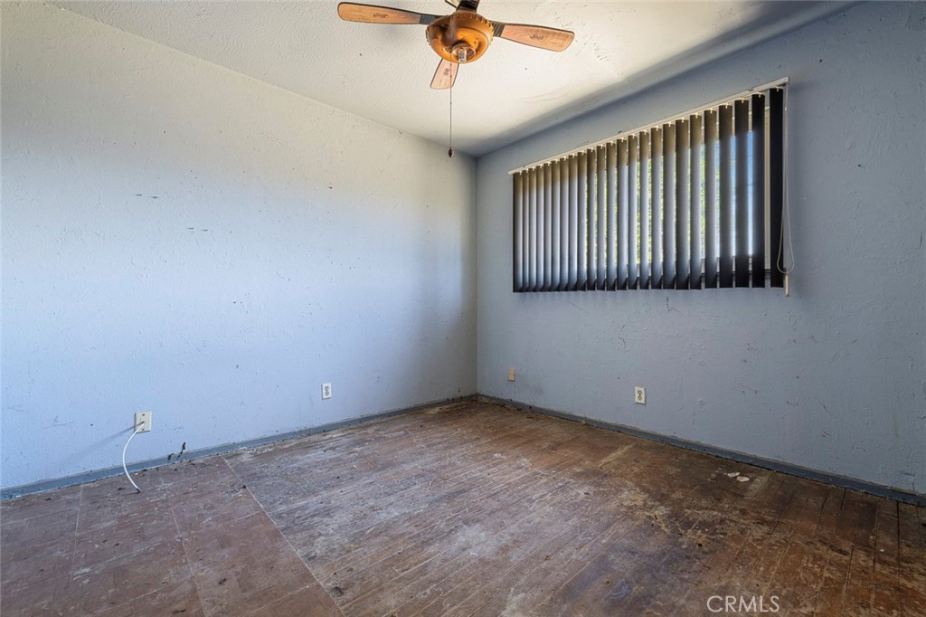 4351 E Holland, Fresno, CA 93726