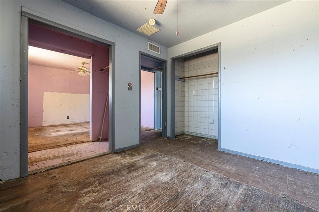 4351 E Holland, Fresno, CA 93726