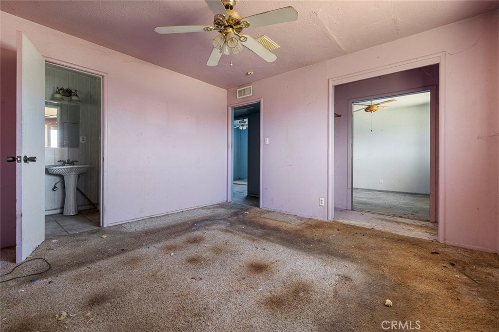 4351 E Holland, Fresno, CA 93726