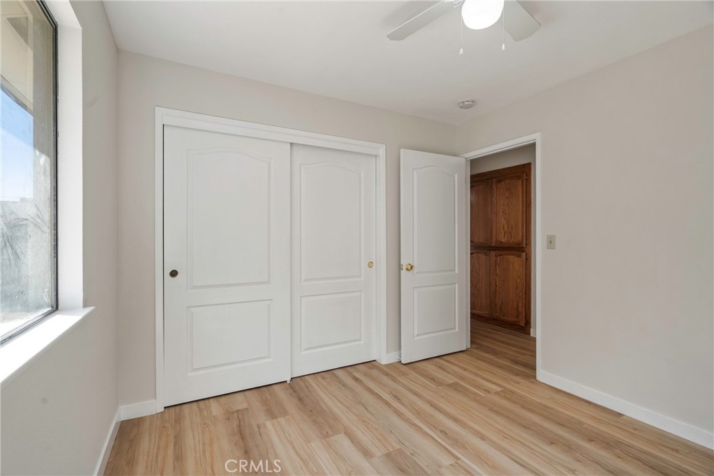 166 N Lyndsay, Dinuba, CA 93618