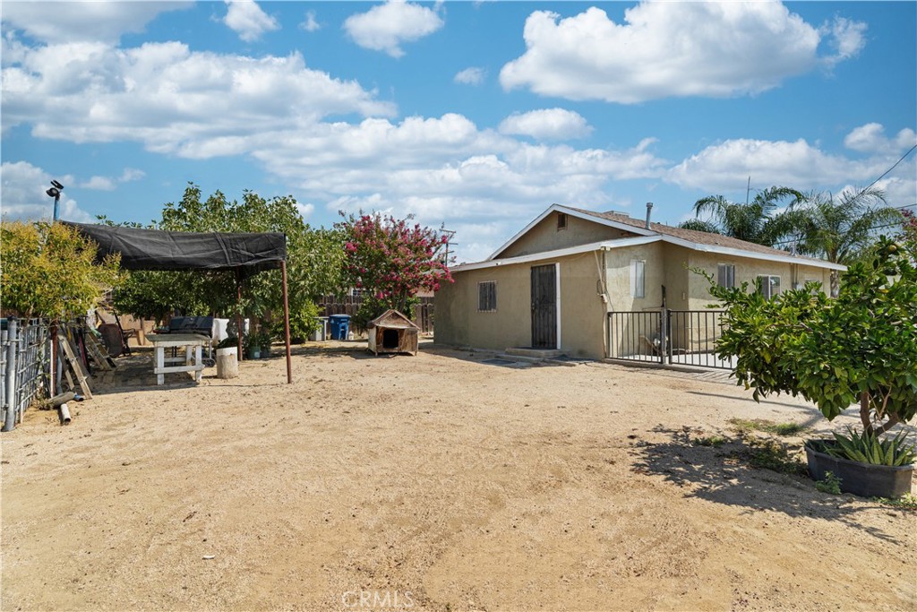 2113 Princeton St, Delano, CA 93215