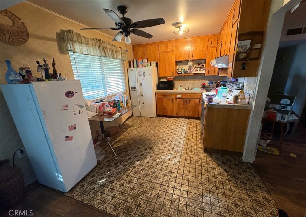 3095 W Bellaire, Fresno, CA 93722