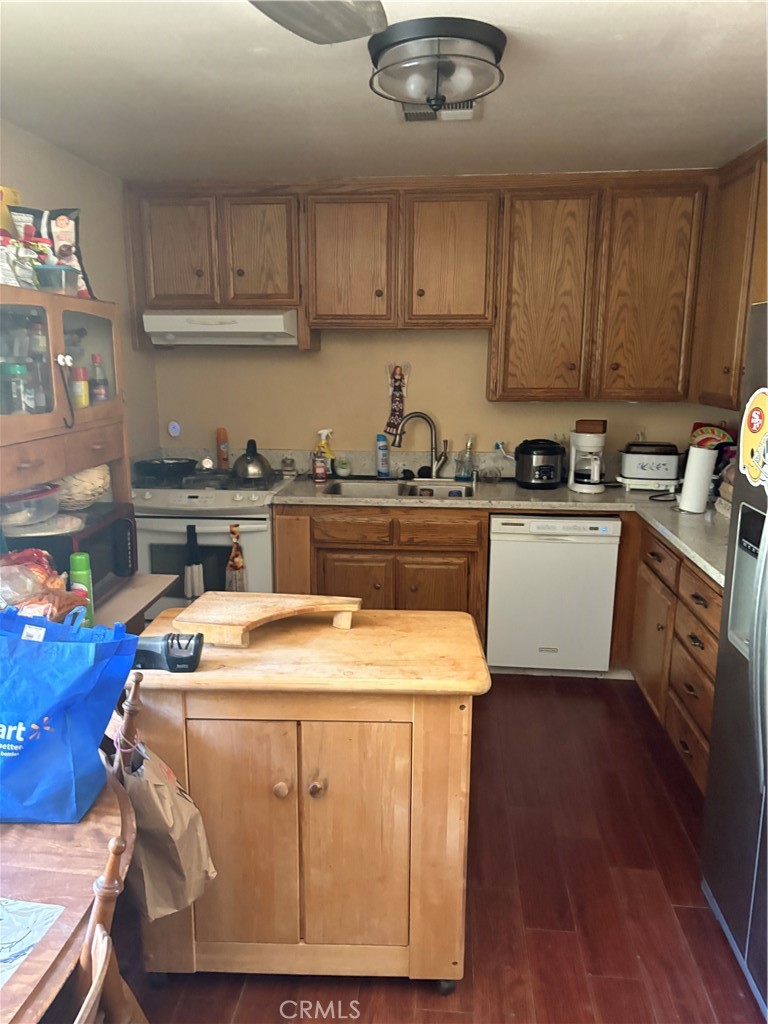 11889 Highway 155, Woody, CA 93287