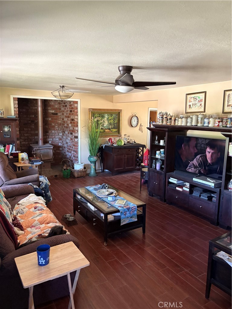 11889 Highway 155, Woody, CA 93287