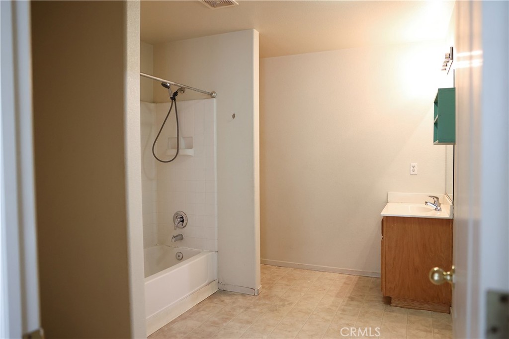 3880 Early Light, Merced, CA 95348