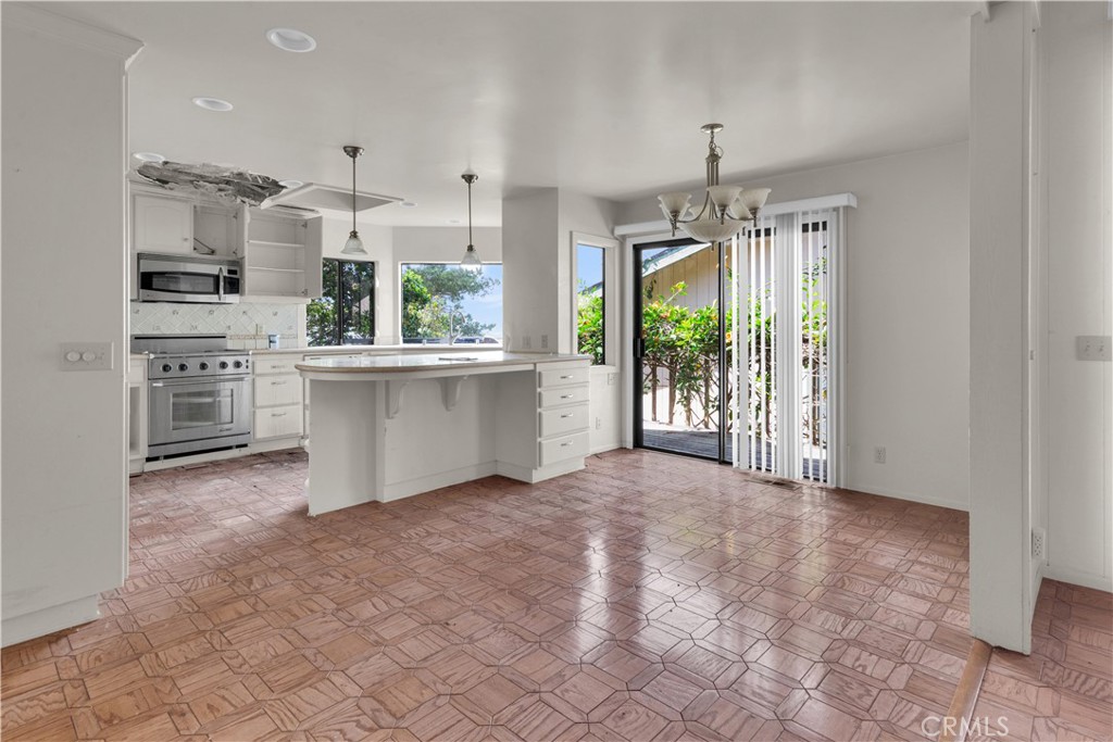 470 wellington st, Cambria, CA 93428