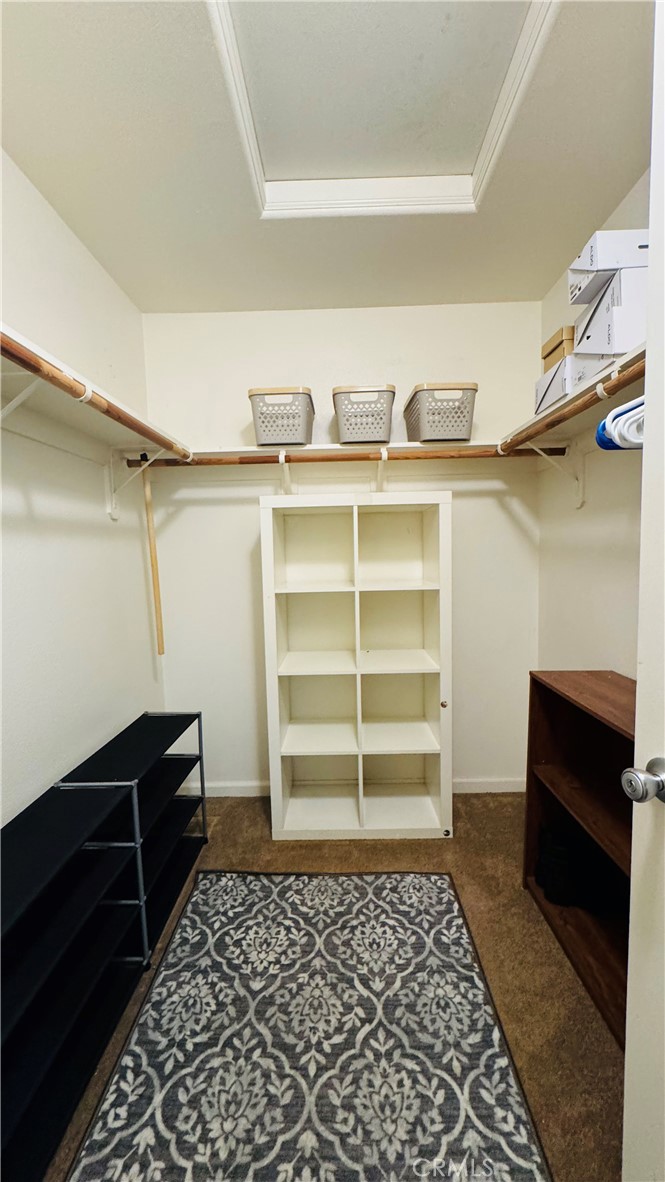 2622 Casa Serena Dr, Delano, CA 93215