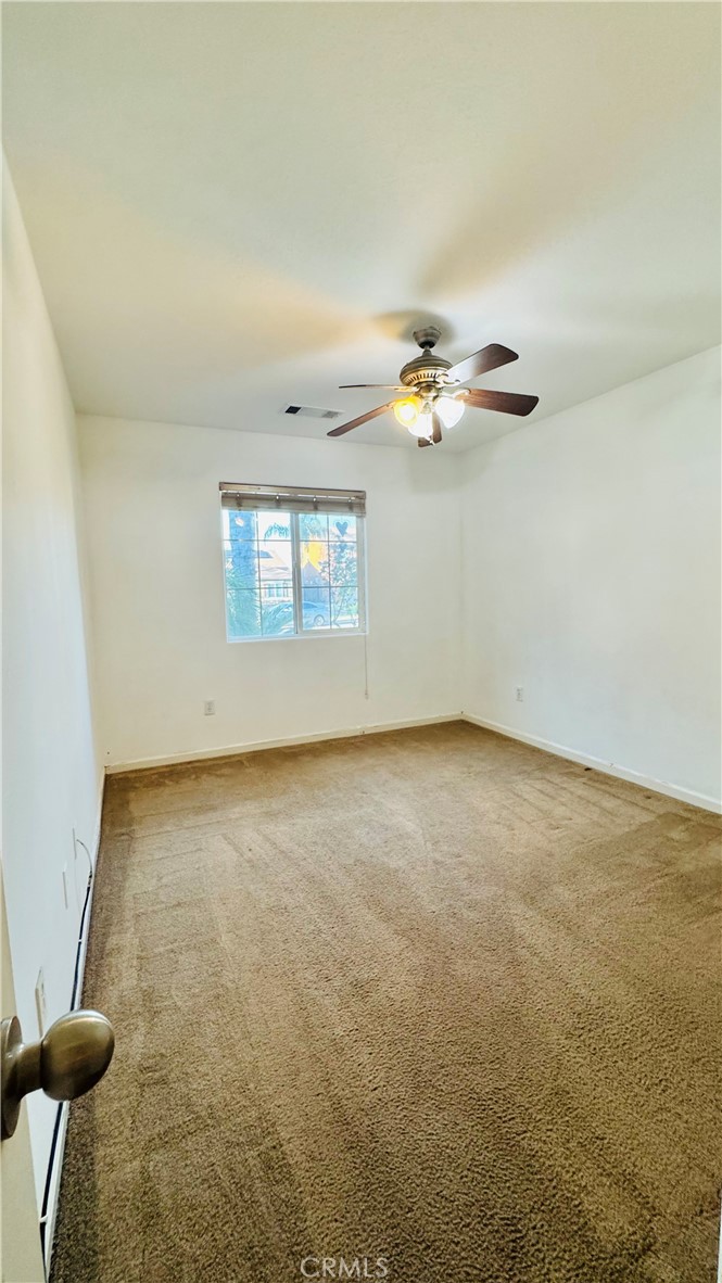 2622 Casa Serena Dr, Delano, CA 93215