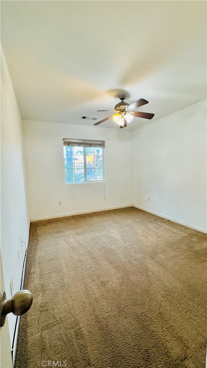 2622 Casa Serena Dr, Delano, CA 93215