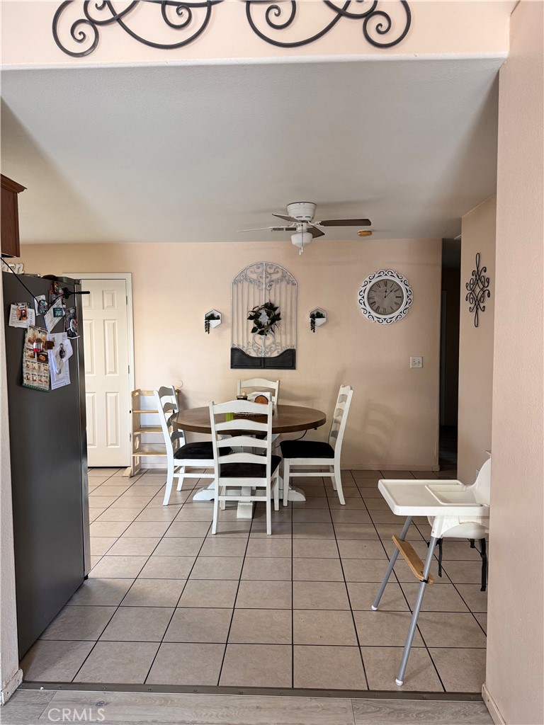 142 White, Tulare, CA 93274