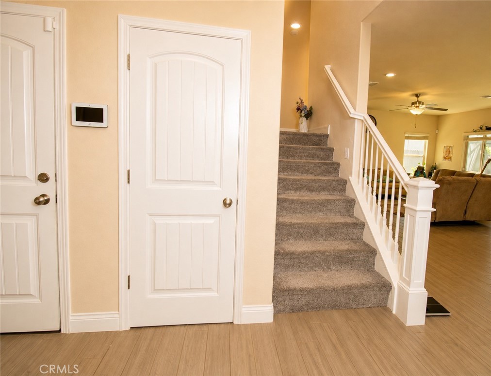 2482 Valdes Dr, Merced, CA 95340