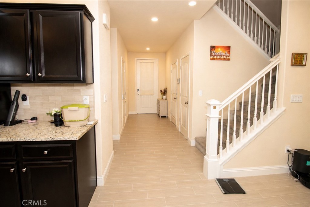 2482 Valdes Dr, Merced, CA 95340