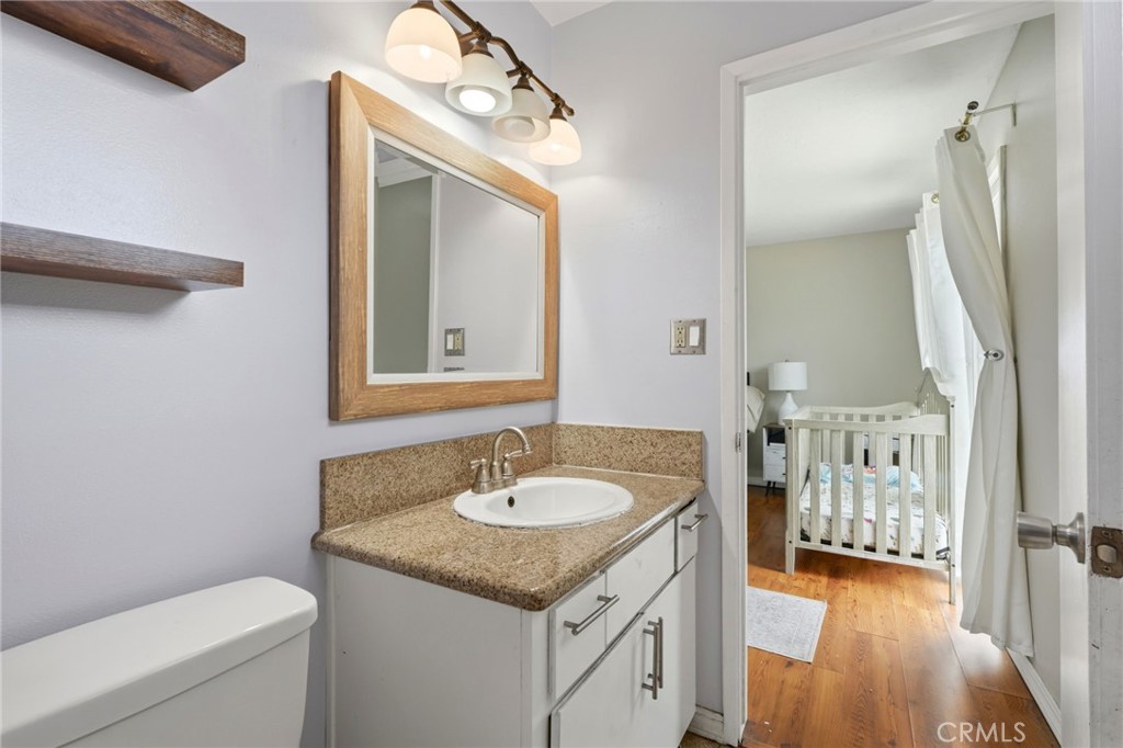 1237 S Clover, Visalia, CA 93277