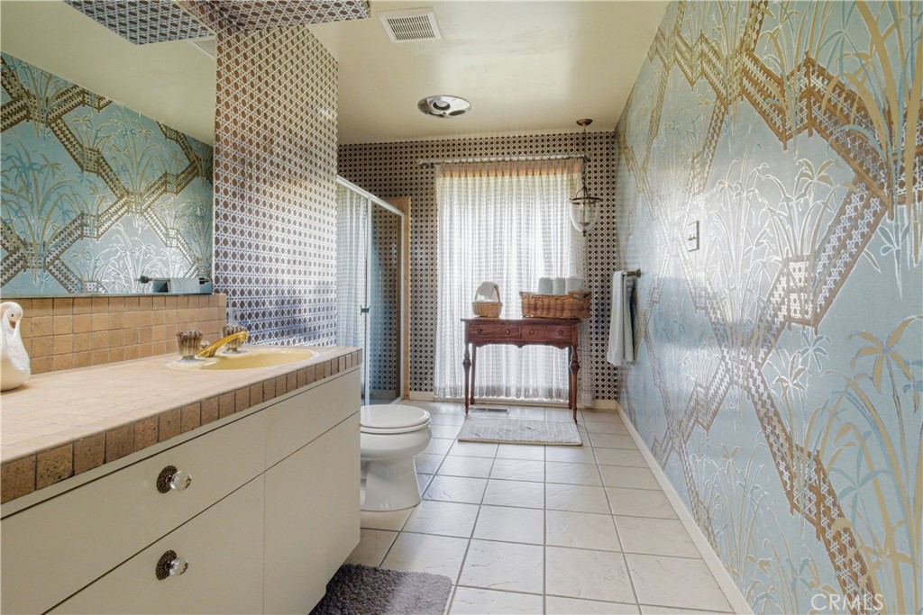 33295 Globe Dr, Springville, CA 93265