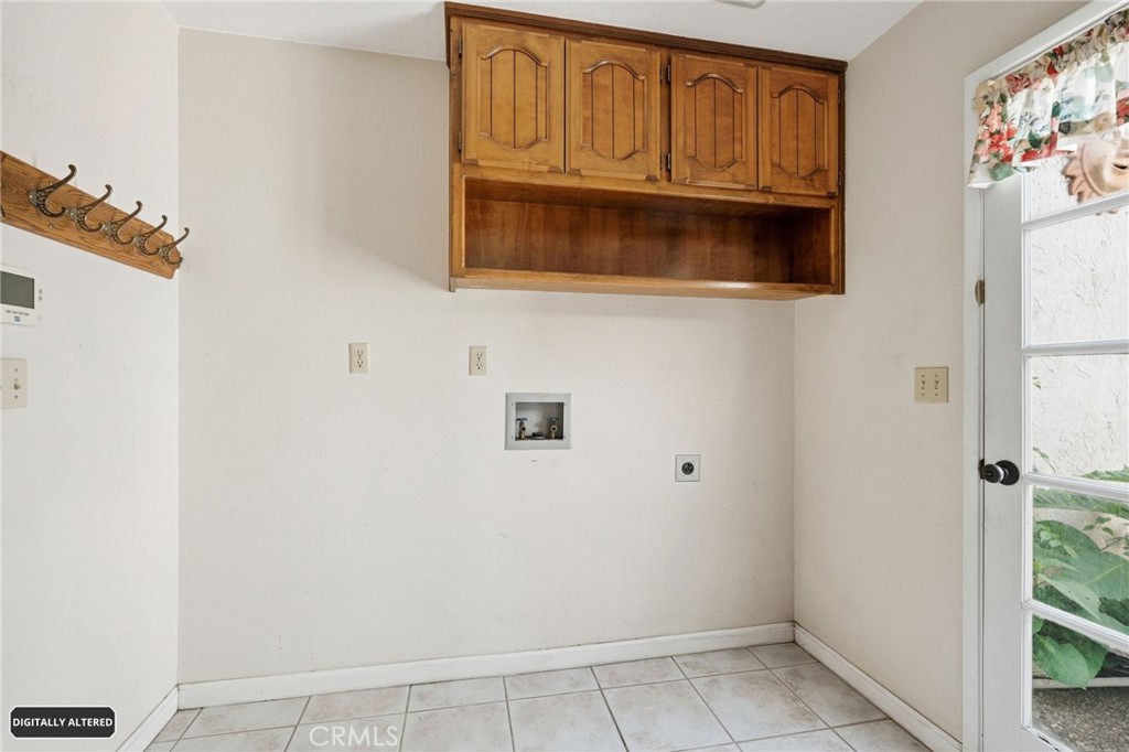 1005 Westmont Ct, Modesto, CA 95356