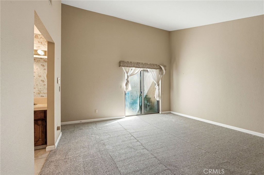 1005 Westmont Ct, Modesto, CA 95356