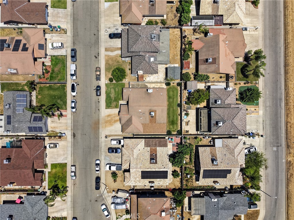 1820 5th, Delano, CA 93215