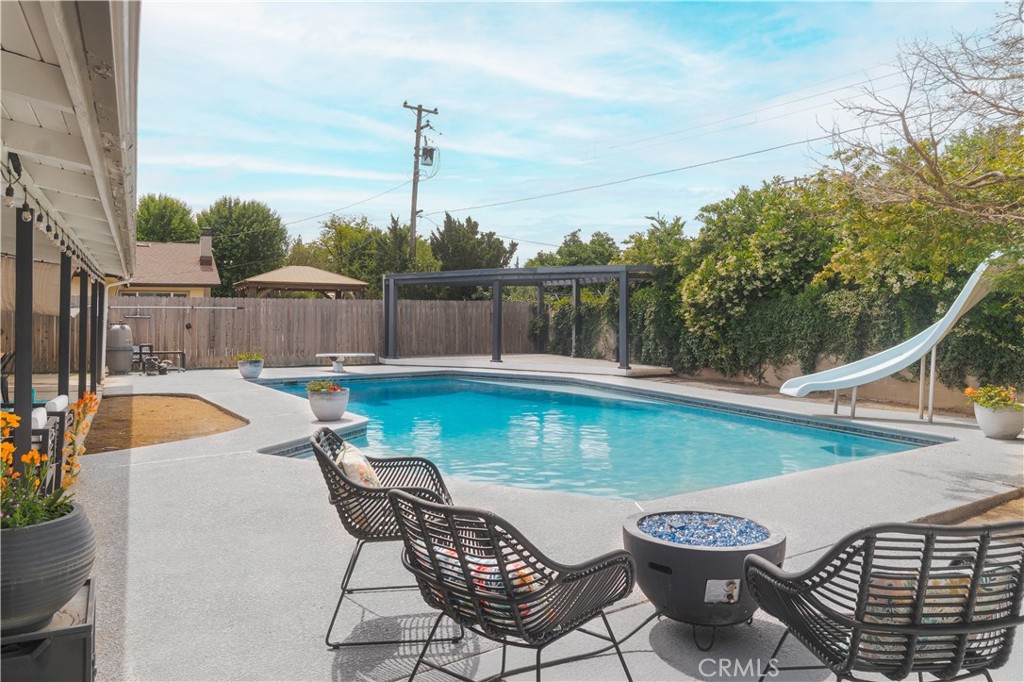 5739 N Pleasant Ave, Fresno, CA 93711