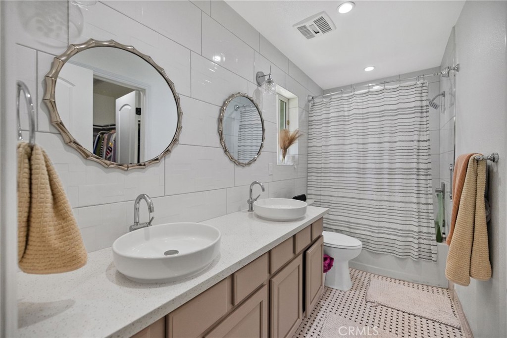 444 N Amador, Visalia, CA 93292