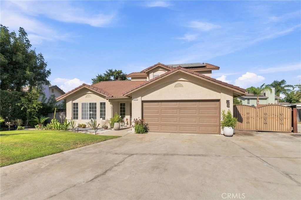 2670 Bliss, Clovis, CA 93611