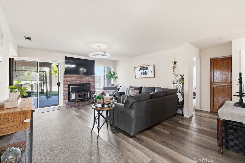 2670 Bliss, Clovis, CA 93611