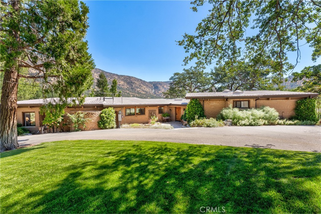 28646 Redinger Way, North Fork, CA 93602