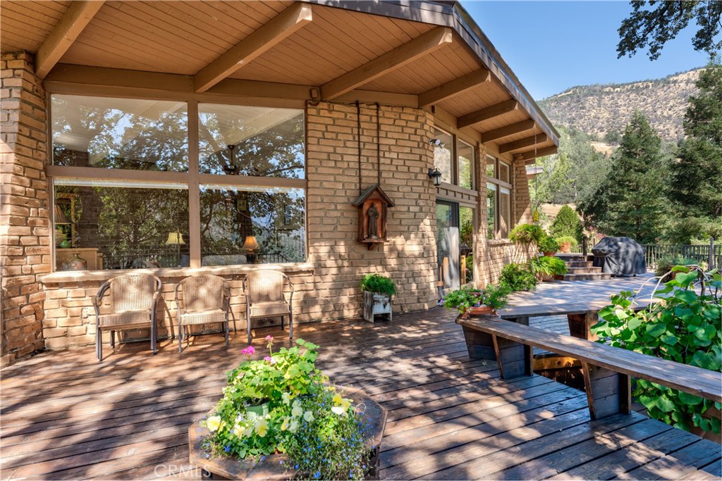 28646 Redinger Way, North Fork, CA 93602