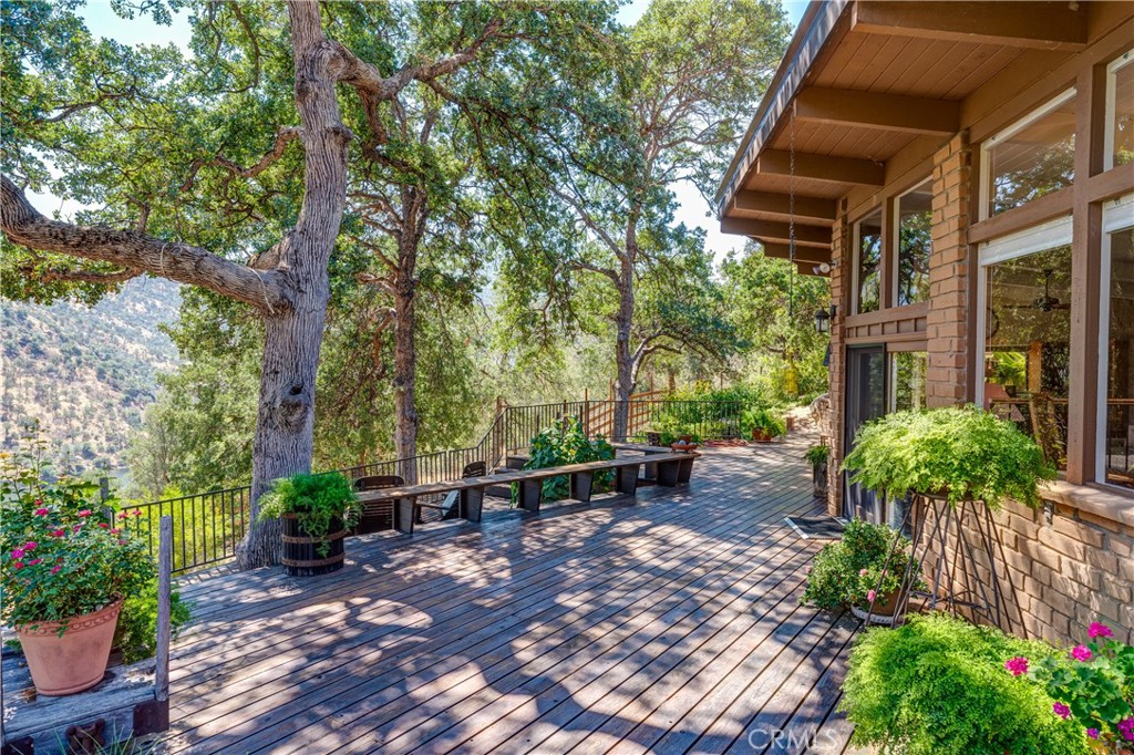 28646 Redinger Way, North Fork, CA 93602
