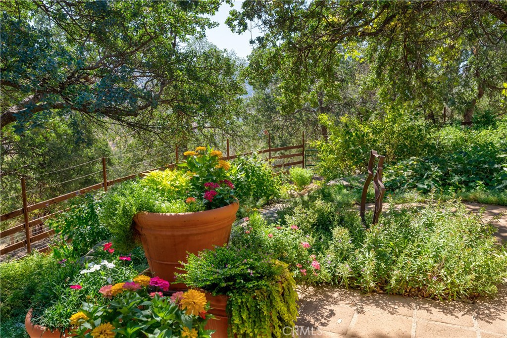 28646 Redinger Way, North Fork, CA 93602