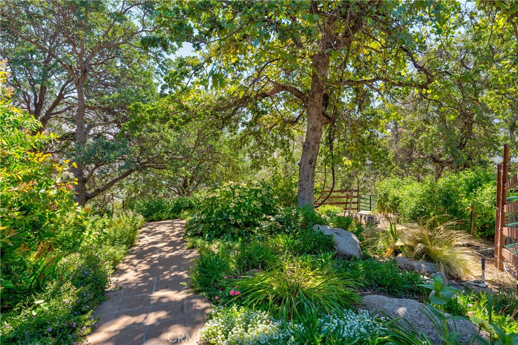 28646 Redinger Way, North Fork, CA 93602