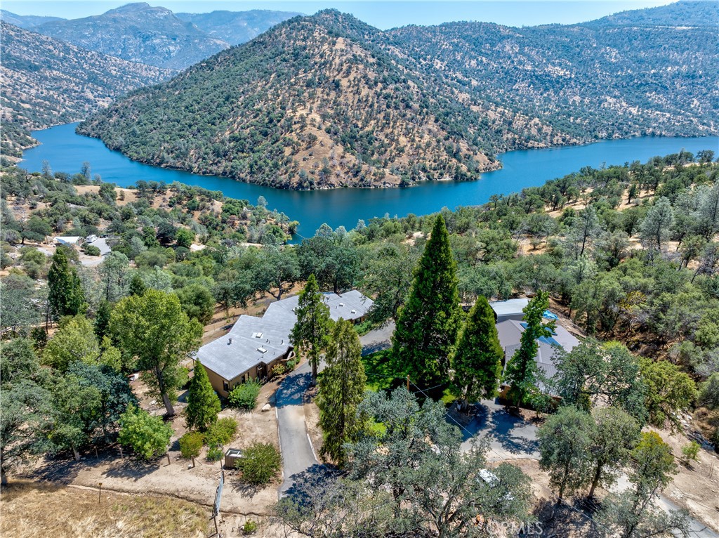 28646 Redinger Way, North Fork, CA 93602