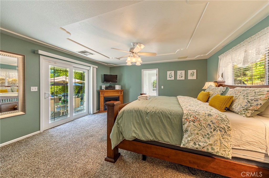 41715 River Falls Rd, Oakhurst, CA 93644