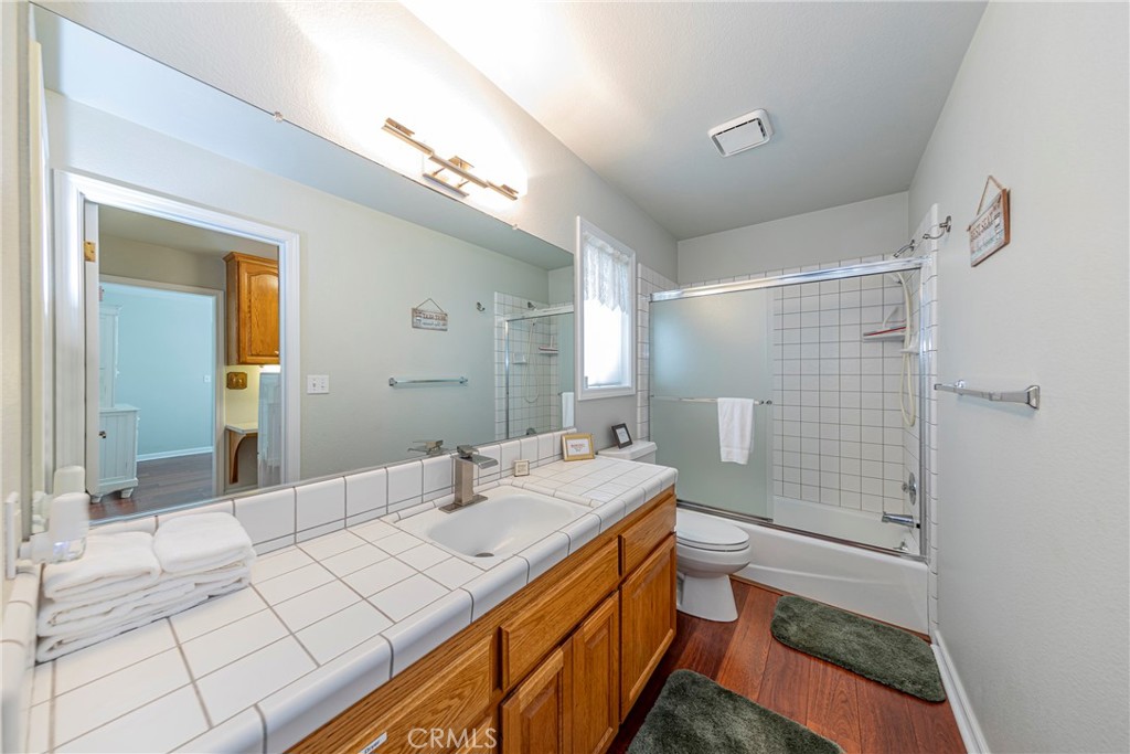 41715 River Falls Rd, Oakhurst, CA 93644